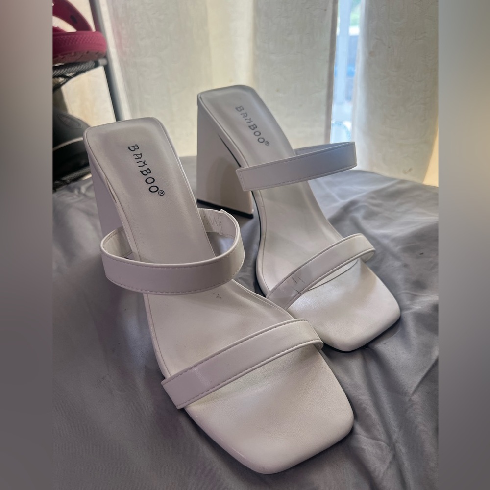 Cute basic heels
